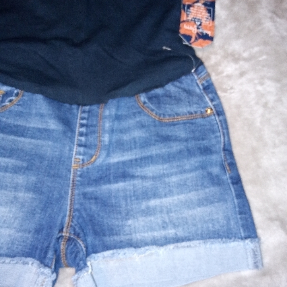 Nwot Indigo poppy maternity jeans shorts - Picture 3 of 8
